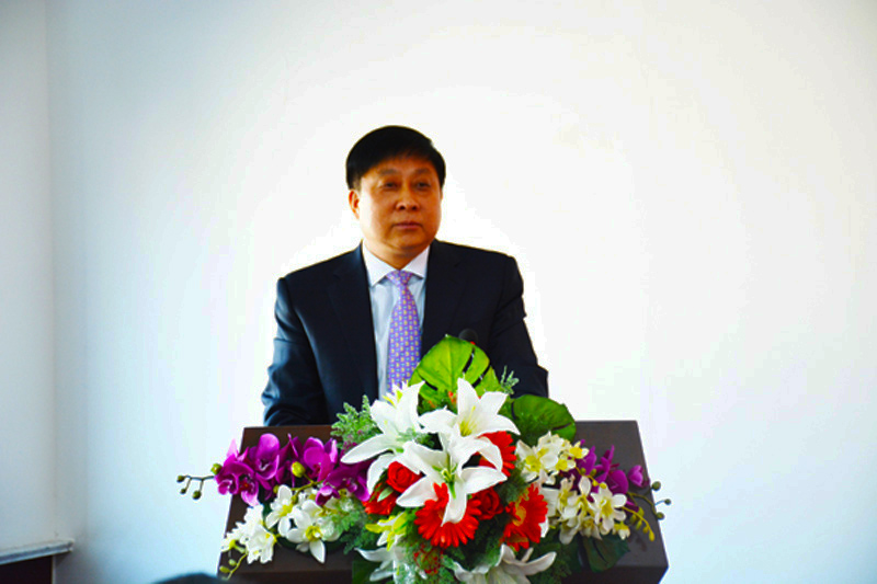 1550801532125222.jpg 集團總經(jīng)理張必壯做年度總結(jié)報告-2.jpg